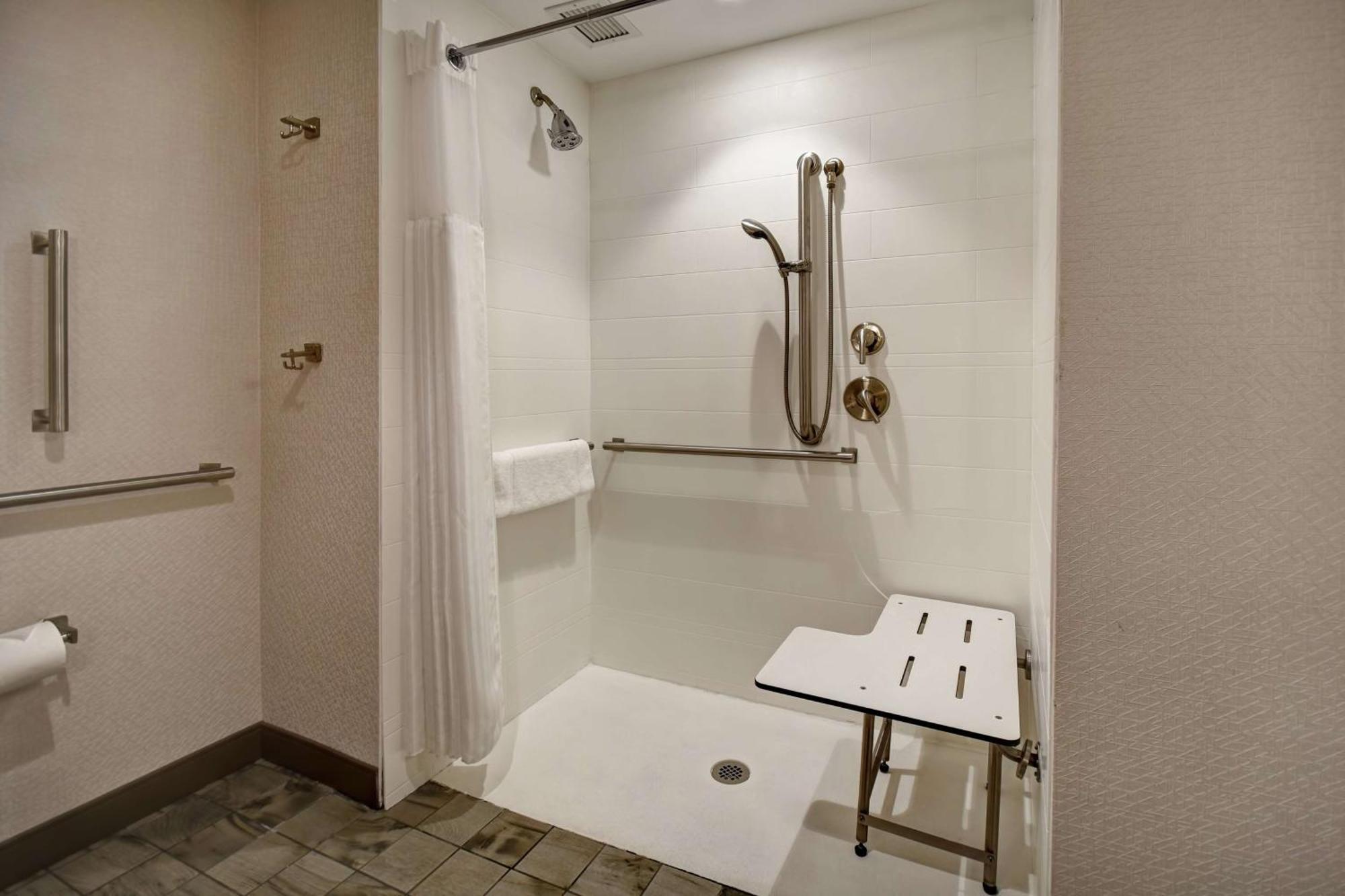 Hilton Garden Inn Jackson Exterior photo